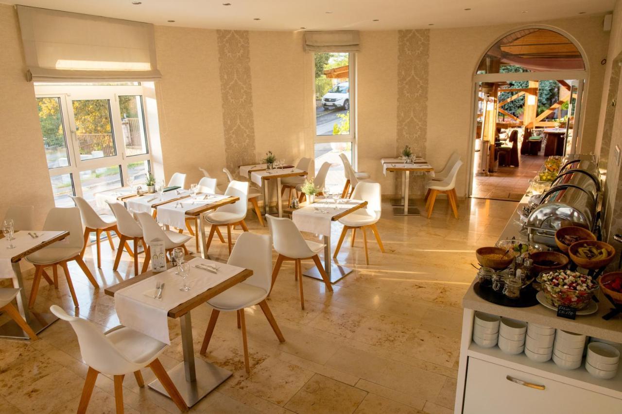 Hotel Bastya Konferencia Es Wellness 4*